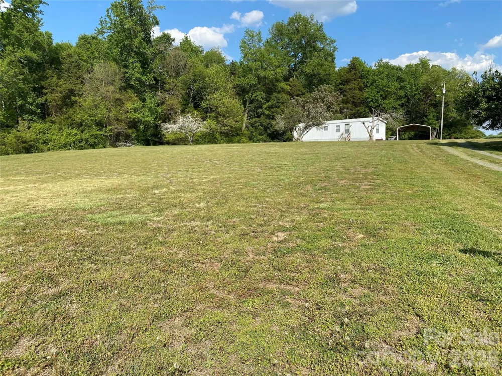 2930 Old Camden Road