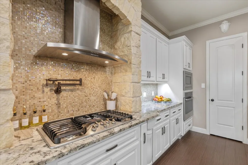 4365 Caldwell Palm Circle Round Rock, TX 78665