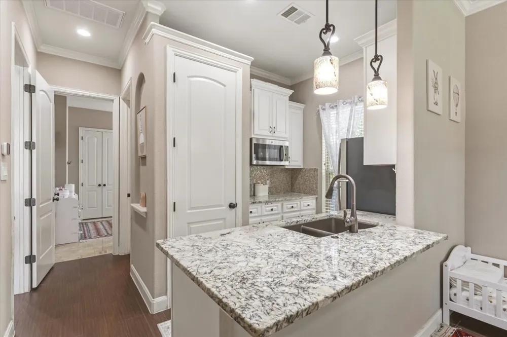 4365 Caldwell Palm Circle Round Rock, TX 78665