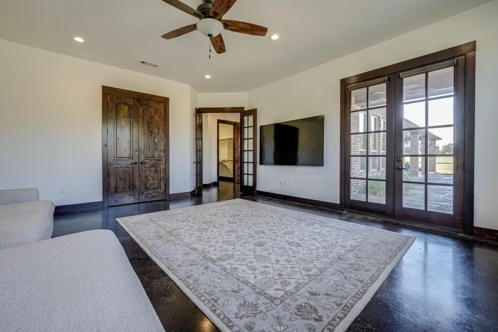 11445 Foutch Road Pilot Point, TX 76258