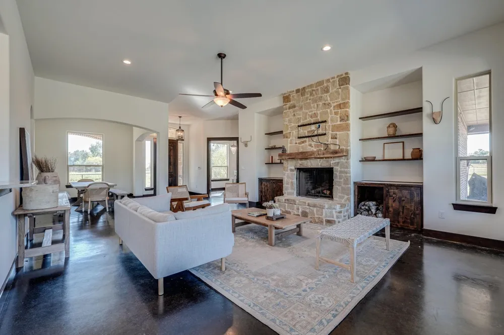11445 Foutch Road Pilot Point, TX 76258
