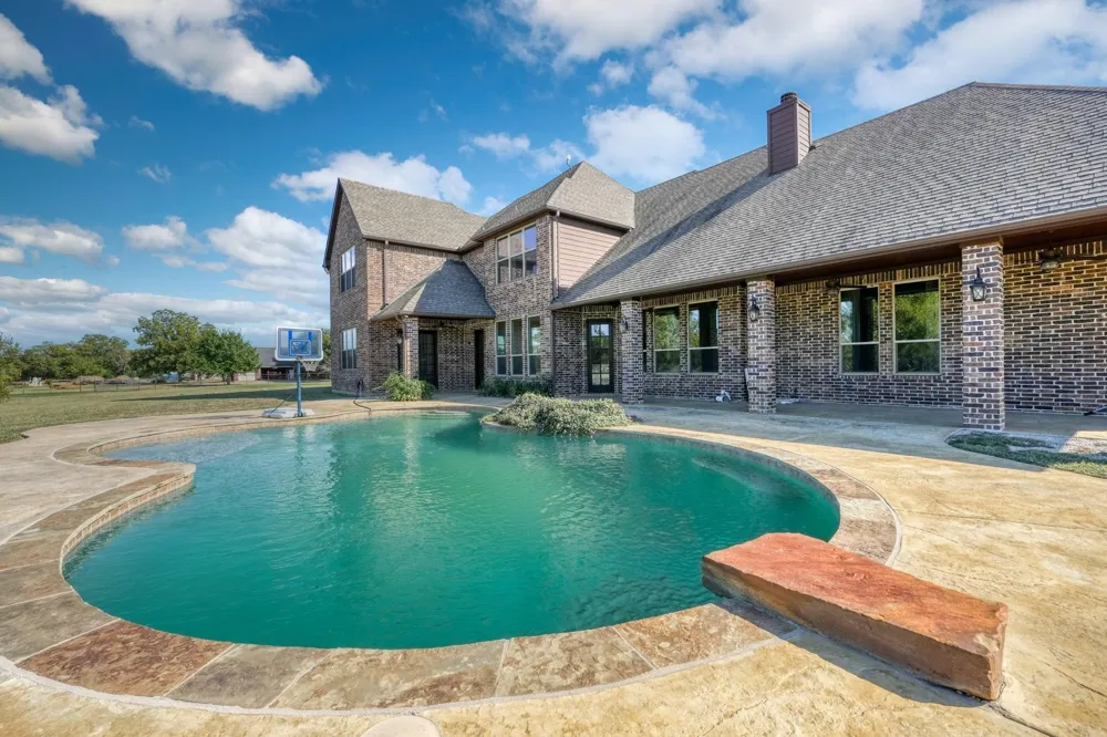 11445 Foutch Road Pilot Point, TX 76258