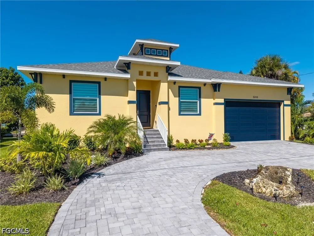 Cocoa Court Cape Coral, FL 33904