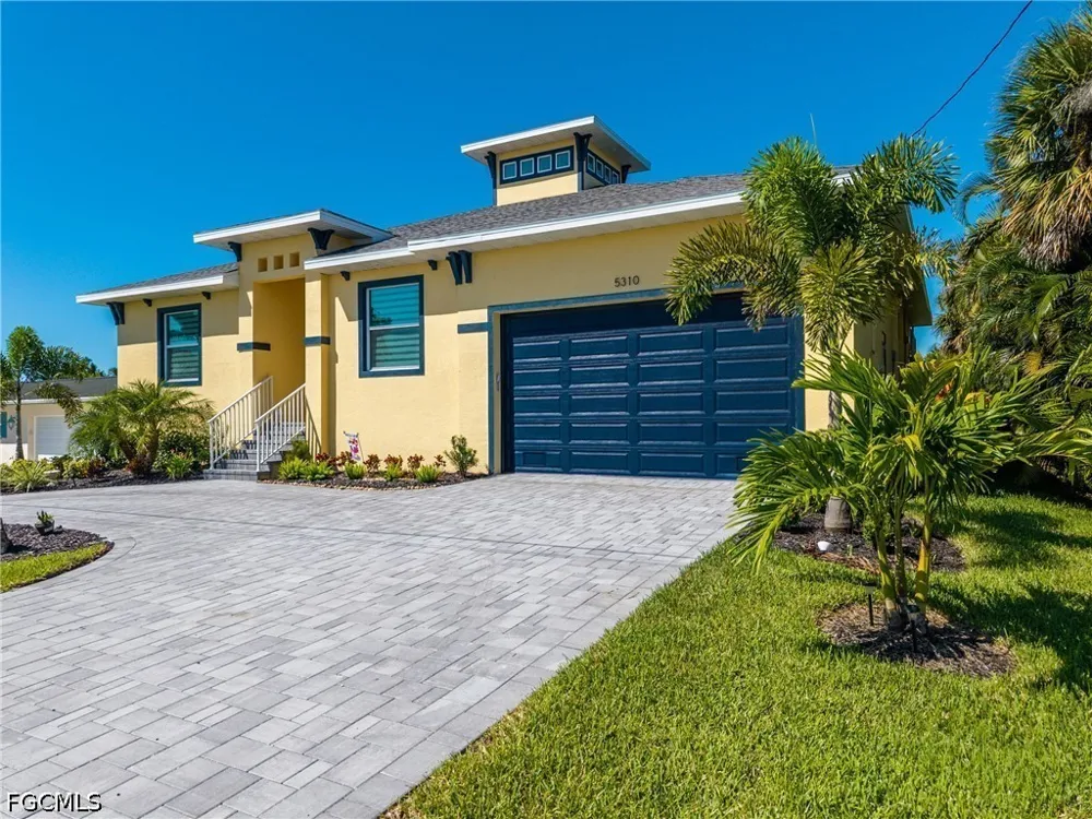 Cocoa Court Cape Coral, FL 33904