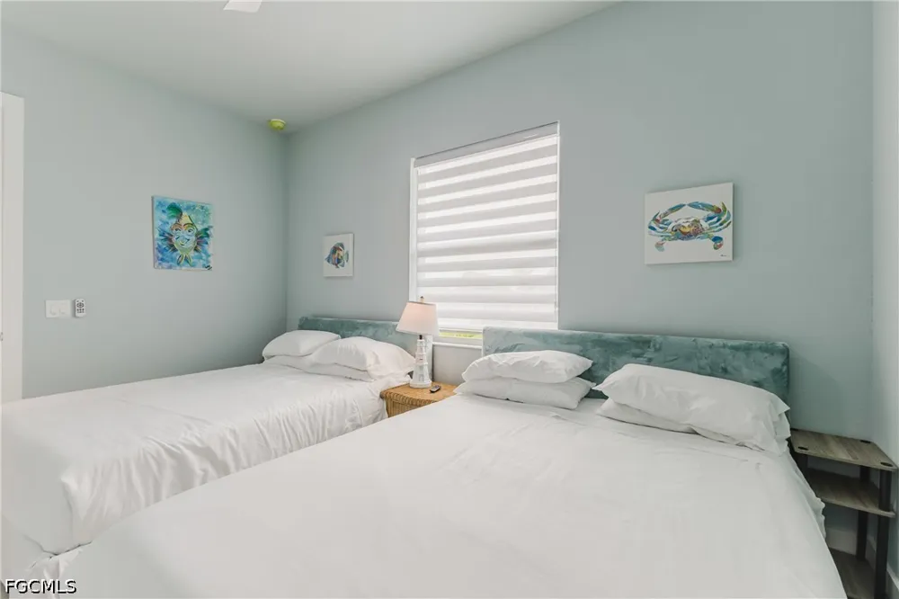 Cocoa Court Cape Coral, FL 33904