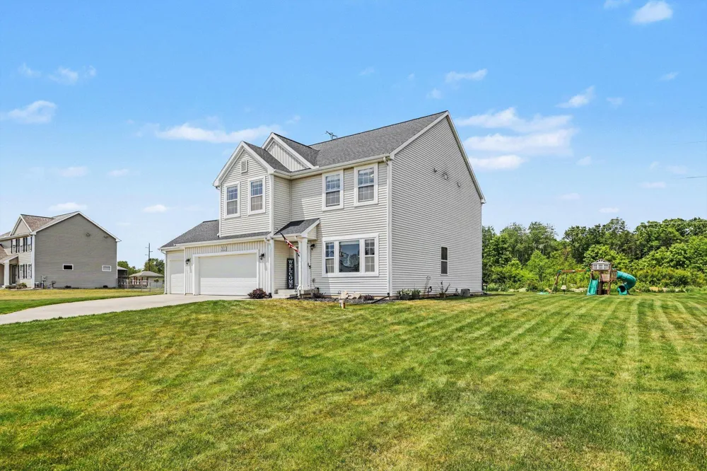 8165 Buck Avenue Galesburg, MI 49053