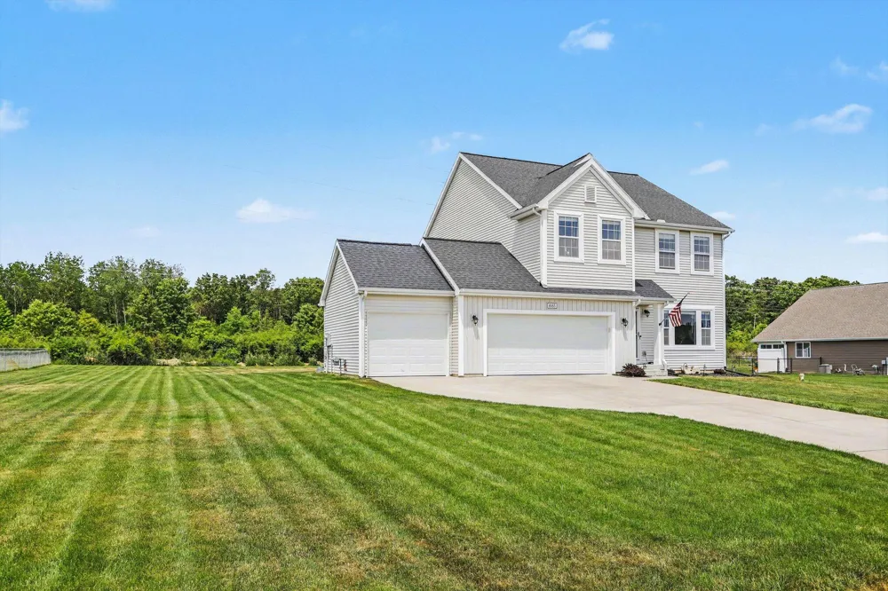 8165 Buck Avenue Galesburg, MI 49053
