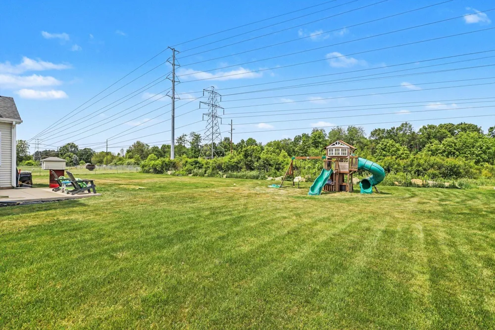 8165 Buck Avenue Galesburg, MI 49053