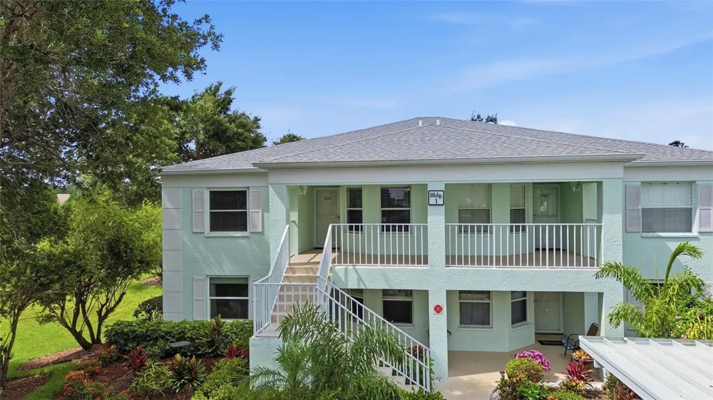 5725 GREENWOOD AVENUE #1201 North Port, FL 34287