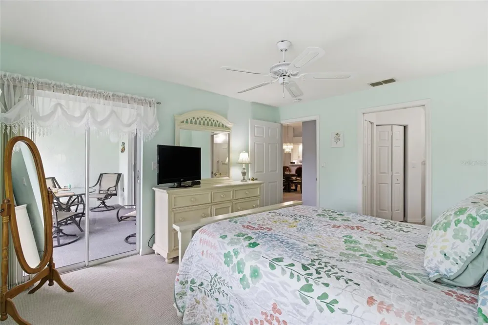 5725 GREENWOOD AVENUE #1201 North Port, FL 34287