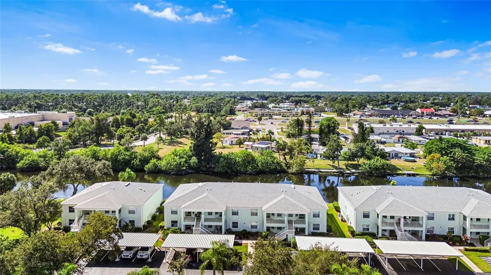 5725 GREENWOOD AVENUE #1201 North Port, FL 34287