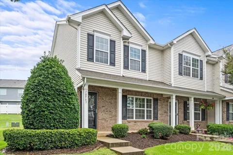 10563 Stoneacre Court