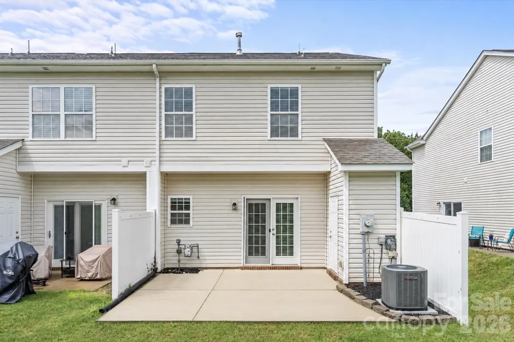 10563 Stoneacre Court Pineville, NC 28134