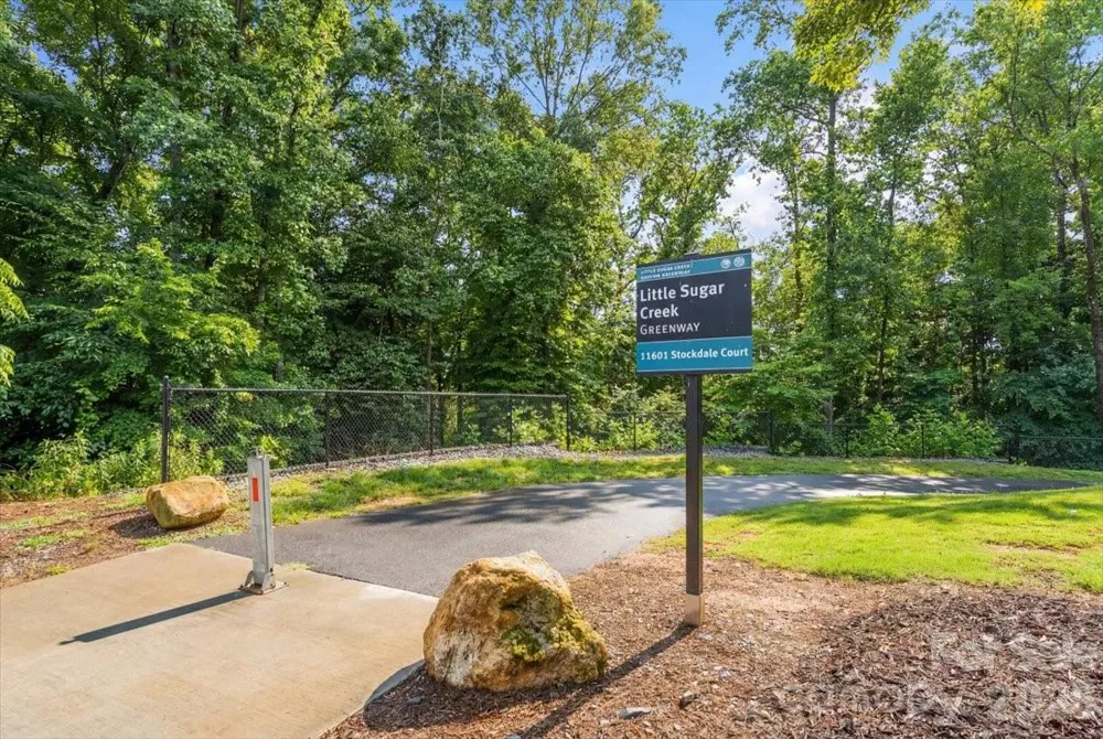10563 Stoneacre Court Pineville, NC 28134