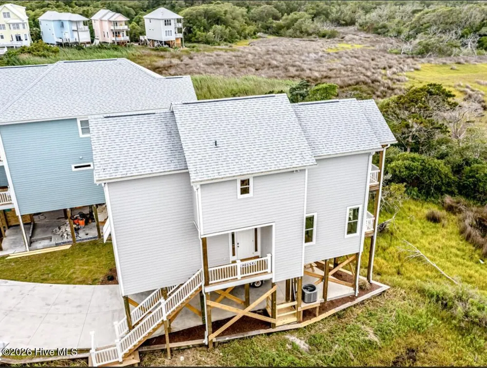 100 Salt Marsh Way Atlantic Beach, NC 28512