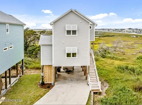 100 Salt Marsh Way