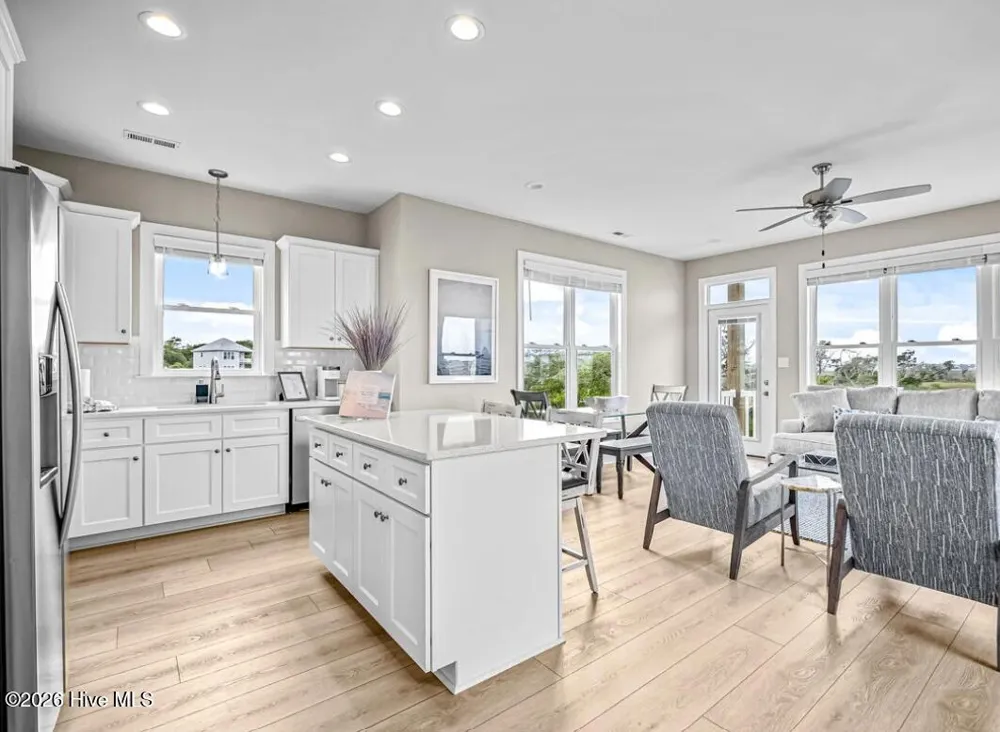 100 Salt Marsh Way Atlantic Beach, NC 28512