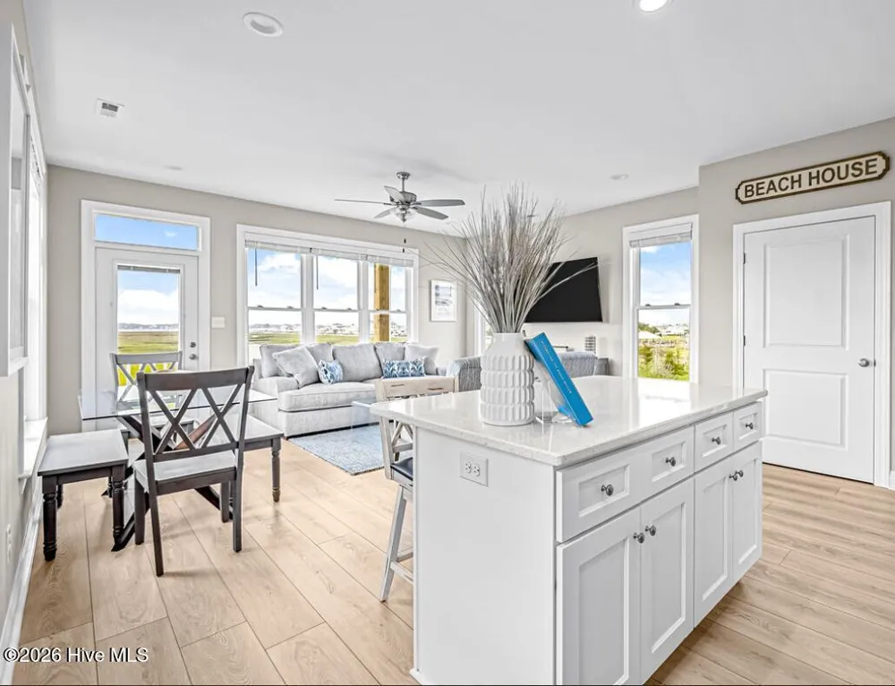 100 Salt Marsh Way Atlantic Beach, NC 28512