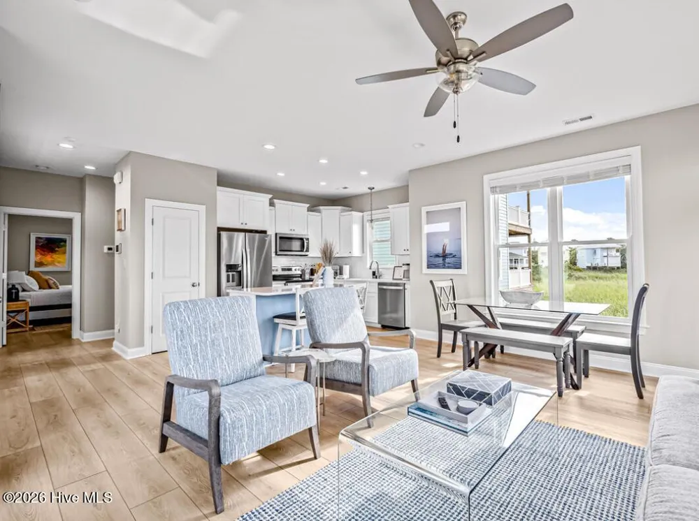 100 Salt Marsh Way Atlantic Beach, NC 28512