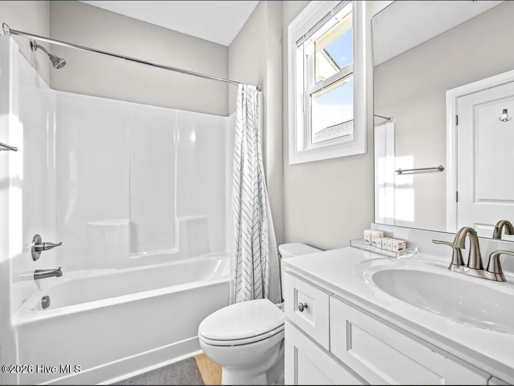 100 Salt Marsh Way Atlantic Beach, NC 28512