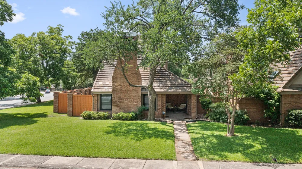 11310 Spicewood Club Drive #19 Austin, TX 78750