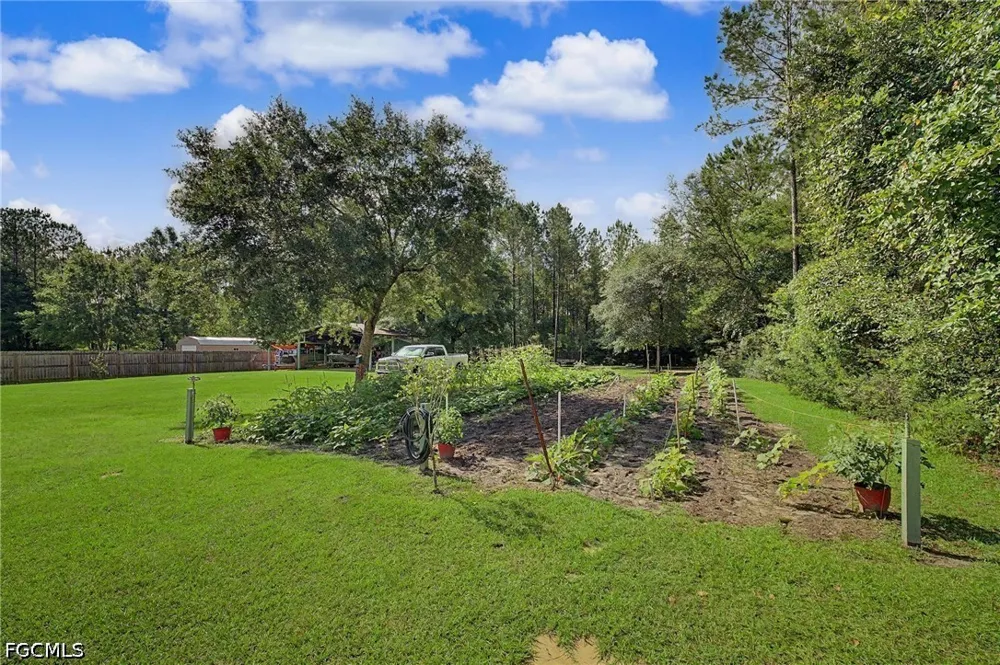 Nichols Lake Road Milton, FL 32583