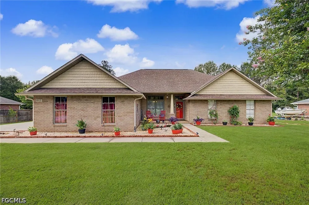 Nichols Lake Road Milton, FL 32583