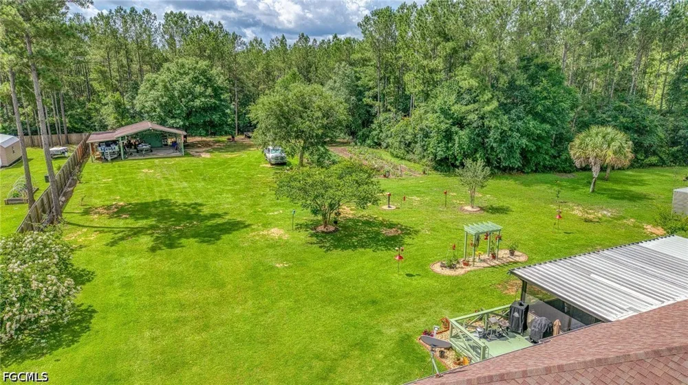 Nichols Lake Road Milton, FL 32583