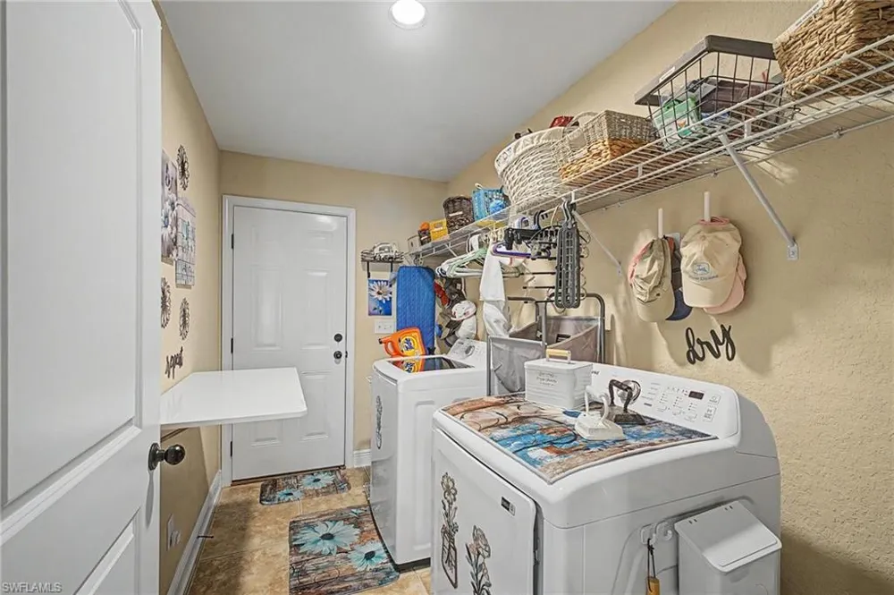 9915 Nichols Lake Road Milton, FL 32583
