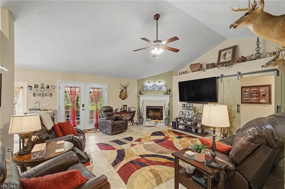 9915 Nichols Lake Road Milton, FL 32583