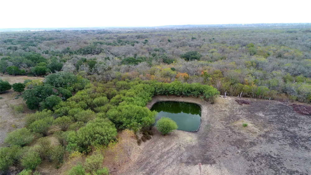 415 Black Watch Lane Lockhart, TX 78644
