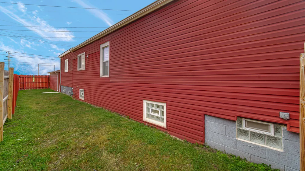 6116 Alexander Avenue Hammond, IN 46323