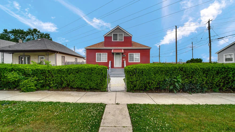 6116 Alexander Avenue Hammond, IN 46323