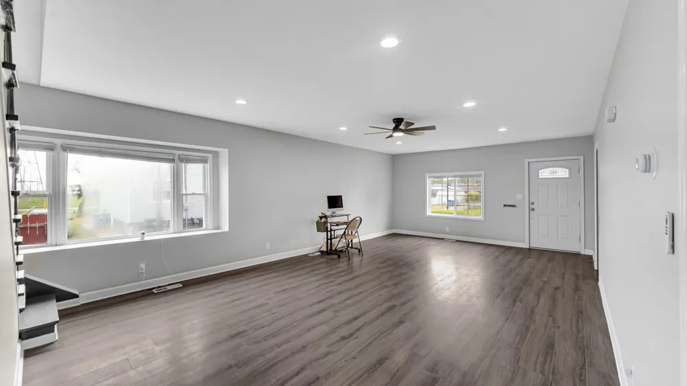 6116 Alexander Avenue Hammond, IN 46323