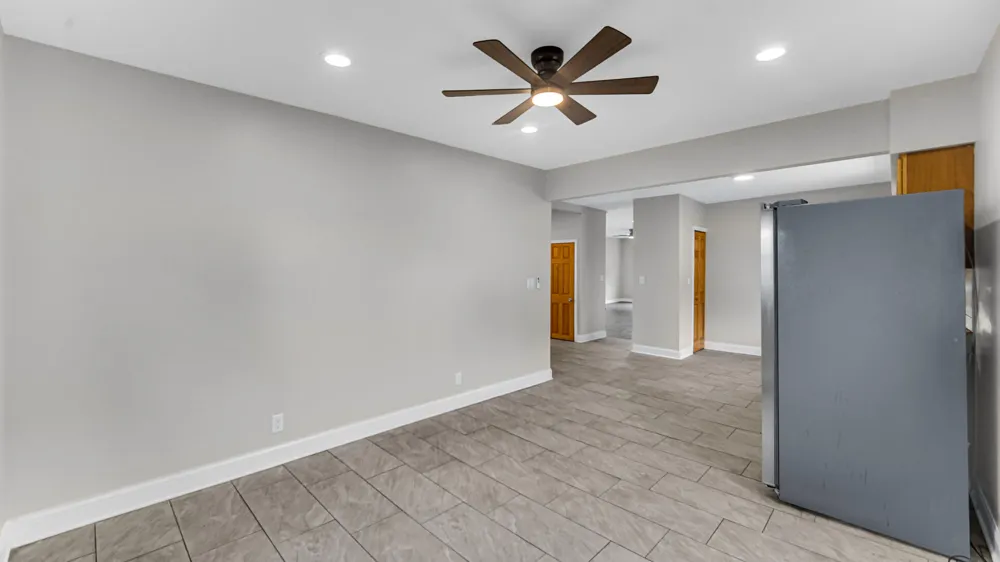 6116 Alexander Avenue Hammond, IN 46323