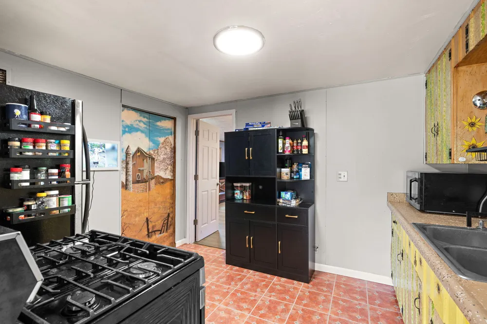 13 S Beulah Vista Drive Hebron, IN 46341