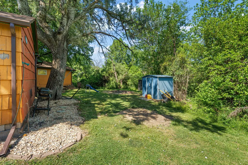 13 S Beulah Vista Drive Hebron, IN 46341