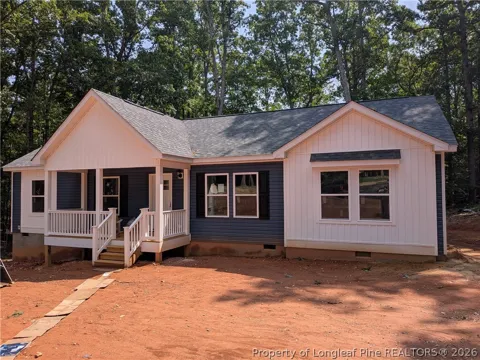 110 Holmes Lane