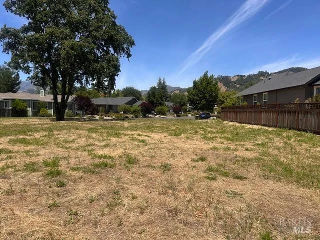 1704 Emerald Drive Calistoga, CA 94515