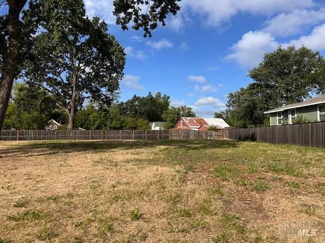 1706 Emerald Drive Calistoga, CA 94515
