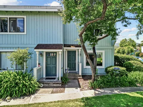526 Loleta Lane