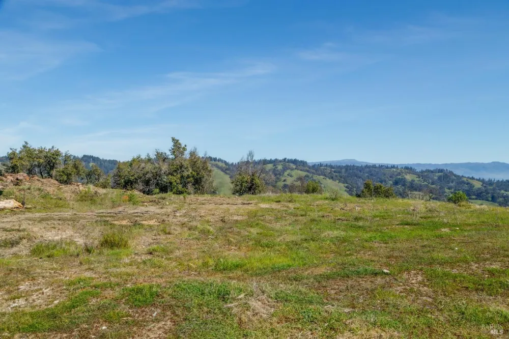 7781 Mill Creek Road Healdsburg, CA 95448