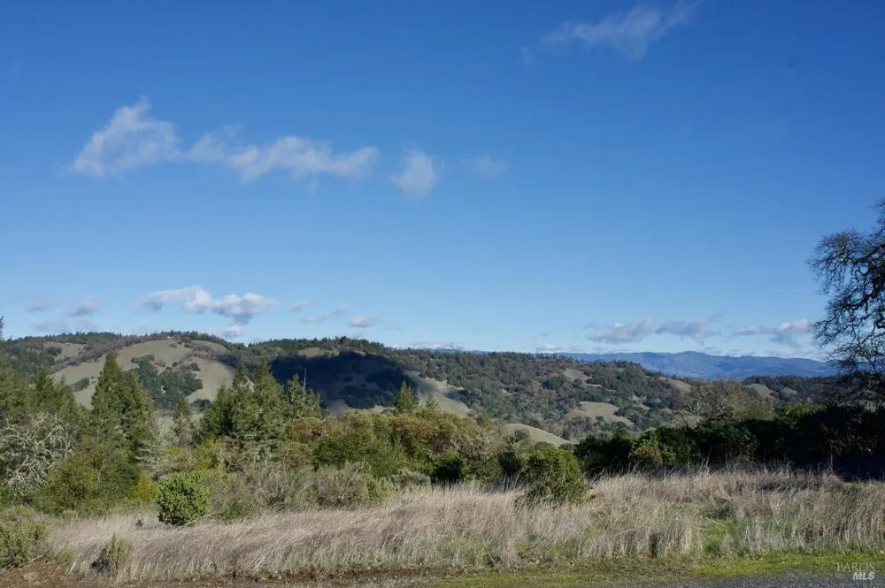 7781 Mill Creek Road Healdsburg, CA 95448