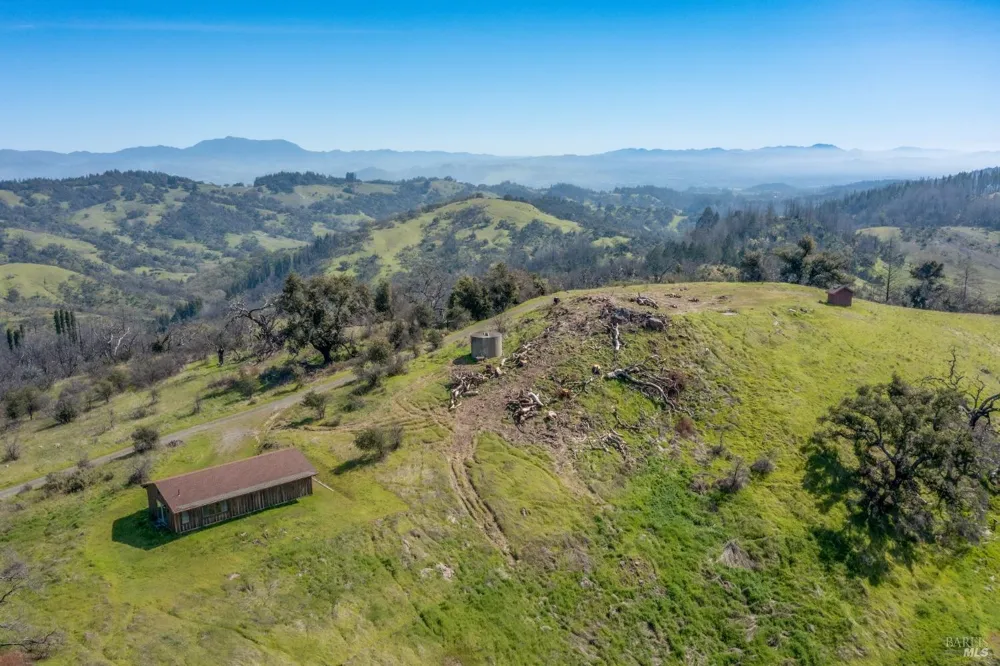 7781 Mill Creek Road Healdsburg, CA 95448