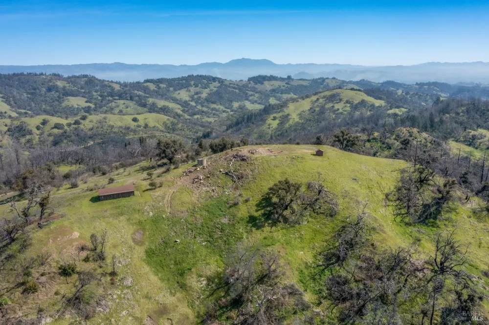 7781 Mill Creek Road Healdsburg, CA 95448