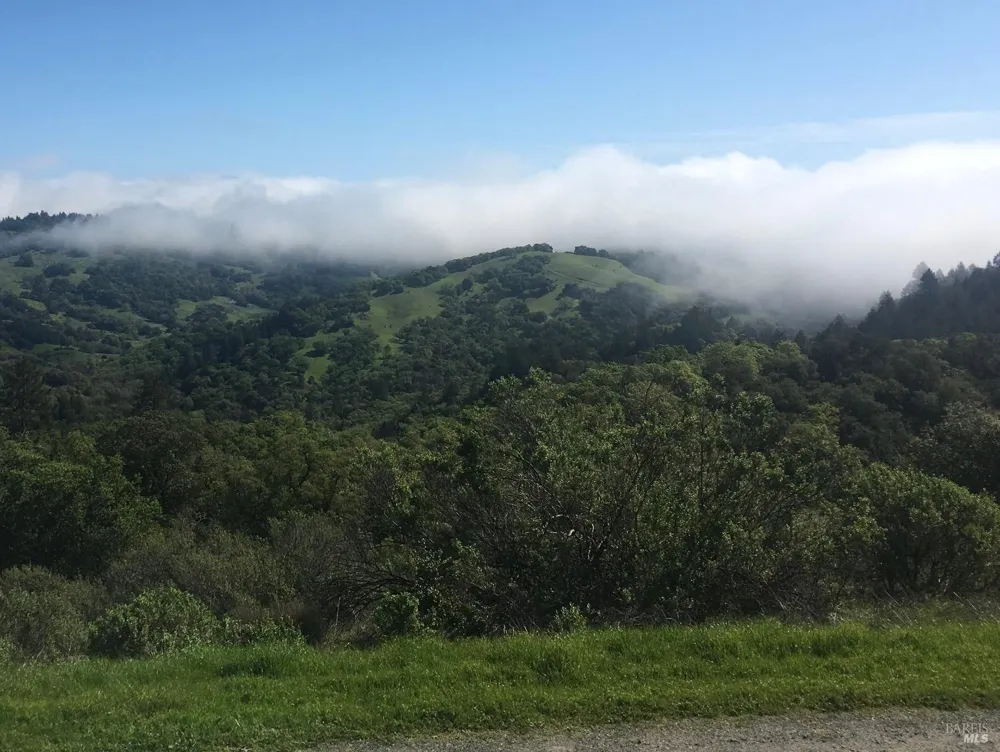7781 Mill Creek Road Healdsburg, CA 95448