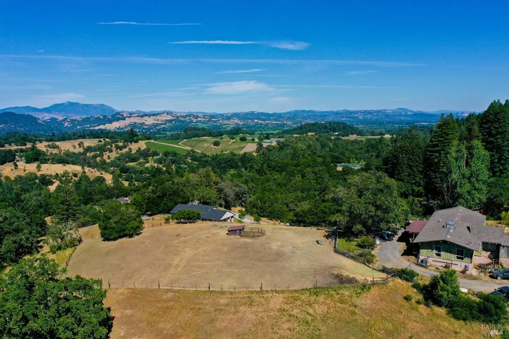 3150 Mill Creek Road Healdsburg, CA 95448