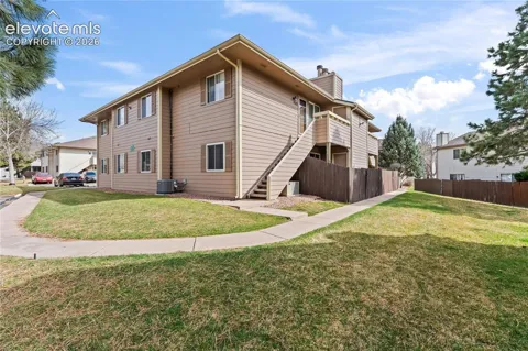 4323 Hawks Lookout Lane