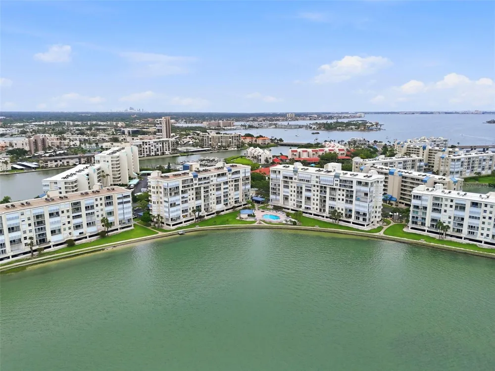 7932 SAILBOAT KEY BOULEVARD S #701 South Pasadena, FL 33707