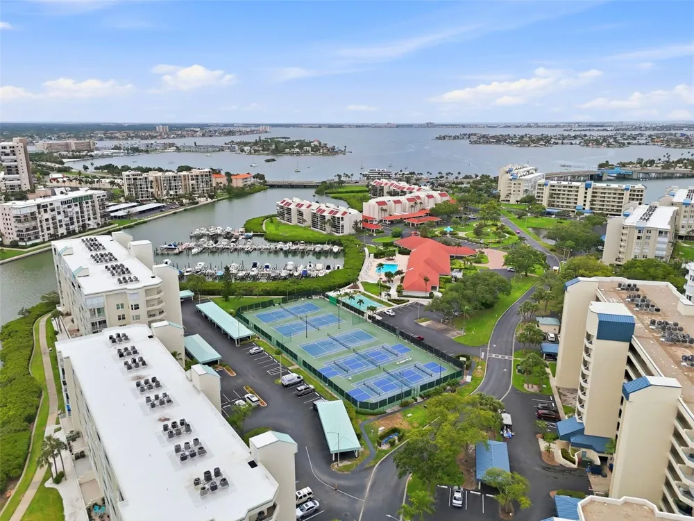 7932 SAILBOAT KEY BOULEVARD S #701 South Pasadena, FL 33707